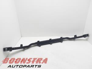 Nieuwe Bumperbalk voor BMW X3 (G01) sDrive 20i 1.6 TwinPower Turbo 16V Prijs € 84,95 Inclusief btw aangeboden door Boonstra Autoparts