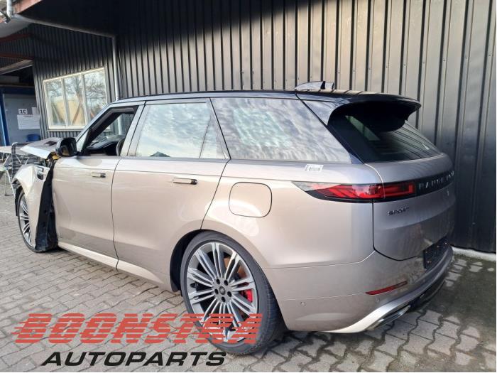 Gebruikte Compressor Landrover Range Rover Sport (L1) 3.0 P510e Prijs op aanvraag aangeboden door Boonstra Autoparts