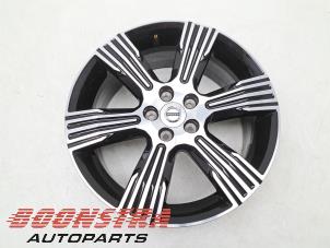 Gebruikte Velg Volvo XC40 (XZ) 1.5 T2 12V Prijs € 149,95 Margeregeling aangeboden door Boonstra Autoparts