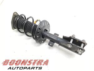 Gebruikte Voorpoot links Peugeot 5008 II (M4/MC/MJ/MR) 1.5 BlueHDi 130 Prijs € 37,95 Margeregeling aangeboden door Boonstra Autoparts