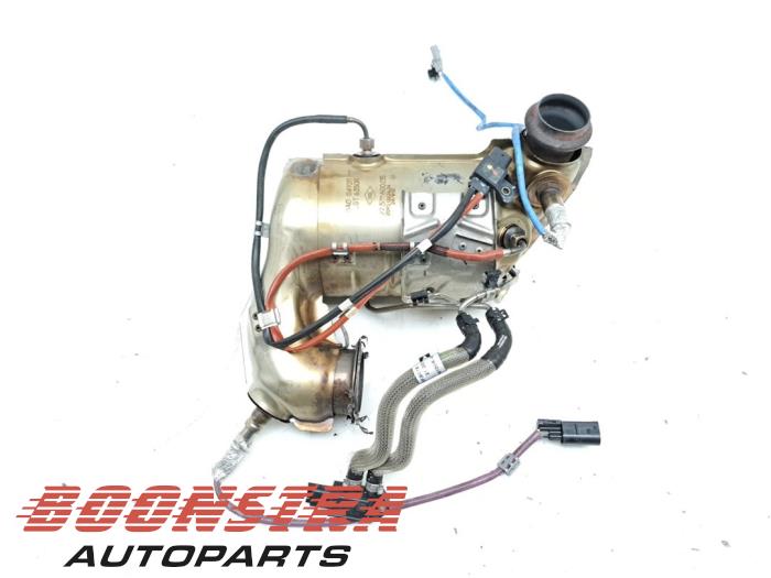 Gebruikte Katalysator Renault Megane IV Estate (RFBK) 1.3 TCE 160 16V Prijs € 469,95 Margeregeling aangeboden door Boonstra Autoparts