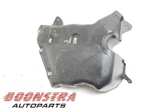 Gebruikte Bodem beschermplaat BMW 4 serie (G23) 420i 2.0 TwinPower Turbo 16V Prijs € 29,94 Inclusief btw aangeboden door Boonstra Autoparts