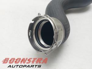 Intercooler Slang van een BMW 4 serie (G23) 420i 2.0 TwinPower Turbo 16V 2022