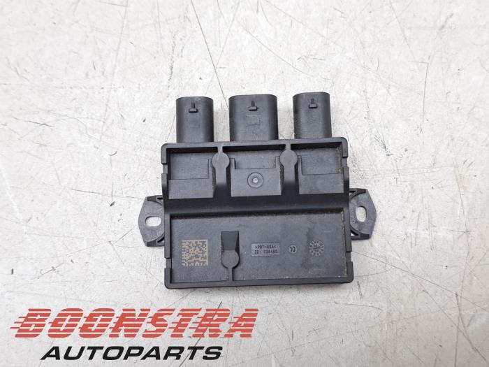 Gebruikte Smart entry computer BMW 4 serie (G23) 420i 2.0 TwinPower Turbo 16V Prijs € 119,00 Inclusief btw aangeboden door Boonstra Autoparts