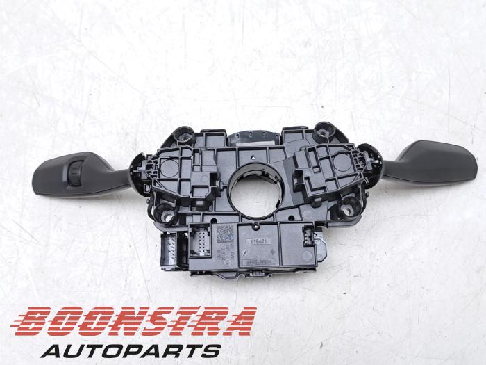 Combischakelaar Stuurkolom van een BMW 4 serie (G23) 420i 2.0 TwinPower Turbo 16V 2022