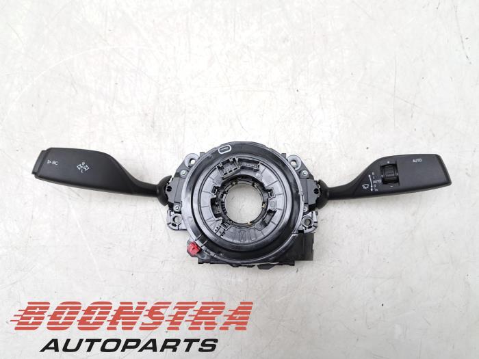 Combischakelaar Stuurkolom van een BMW 4 serie (G23) 420i 2.0 TwinPower Turbo 16V 2022