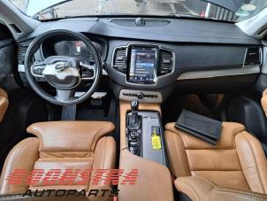 Gebruikte Dashboard Volvo XC90 II 2.0 D5 16V AWD Prijs € 995,00 Margeregeling aangeboden door Boonstra Autoparts