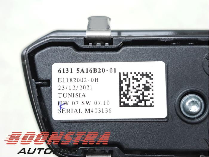 Licht Schakelaar van een BMW 4 serie (G23) 420i 2.0 TwinPower Turbo 16V 2022