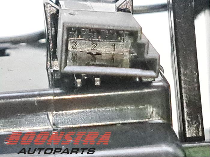 Airco bedieningspaneel van een BMW 4 serie (G23) 420i 2.0 TwinPower Turbo 16V 2022