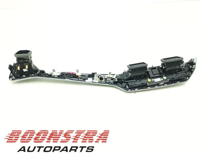 Airco bedieningspaneel van een BMW 4 serie (G23) 420i 2.0 TwinPower Turbo 16V 2022