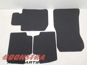 Gebruikte Matten Set BMW 4 serie (G23) 420i 2.0 TwinPower Turbo 16V Prijs € 119,00 Inclusief btw aangeboden door Boonstra Autoparts