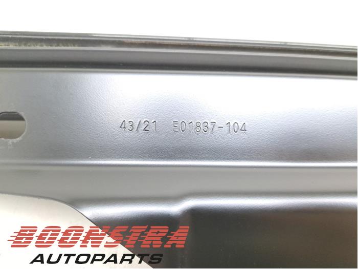 Sierstrip van een BMW 4 serie (G23) 420i 2.0 TwinPower Turbo 16V 2022