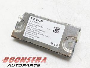 Gebruikte DAB module Tesla Model 3 Long Range, Performance AWD Prijs € 159,95 Margeregeling aangeboden door Boonstra Autoparts