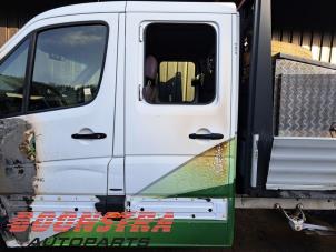 Gebruikte Deur 4Deurs links-achter Mercedes Sprinter 3,5t (906.13/906.23) 314 CDI 16V Prijs € 664,29 Inclusief btw aangeboden door Boonstra Autoparts