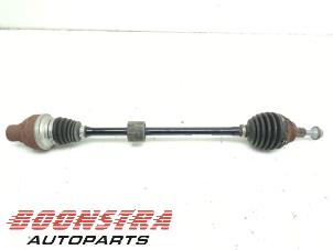 Gebruikte Aandrijfas rechts-voor Volkswagen Golf VII Variant (AUVV) 1.5 TSI Evo BMT 16V Prijs € 219,95 Margeregeling aangeboden door Boonstra Autoparts