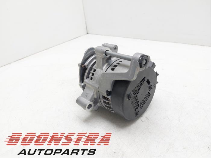Gebruikte Dynamo BMW 4 serie (G23) 420i 2.0 TwinPower Turbo 16V Prijs € 235,49 Inclusief btw aangeboden door Boonstra Autoparts