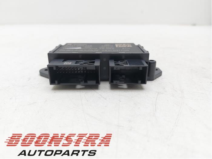PDC Module van een Renault Trafic (1FL/2FL/3FL/4FL) 2.0 dCi 16V 110 2023
