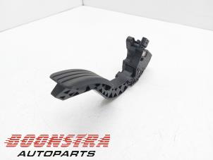 Gebruikte Gaspedaal Renault Trafic (1FL/2FL/3FL/4FL) 2.0 dCi 16V 110 Prijs € 36,24 Inclusief btw aangeboden door Boonstra Autoparts