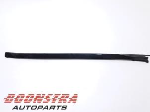 Gebruikte Sierstrip BMW X5 (G05) xDrive50e 3.0 24V Prijs € 65,95 Inclusief btw aangeboden door Boonstra Autoparts