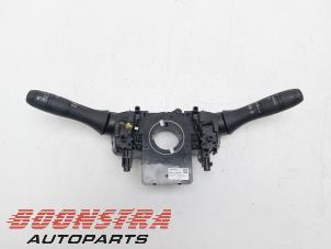 Gebruikte Licht + Raw Schakelaar Renault Trafic (1FL/2FL/3FL/4FL) 2.0 dCi 16V 110 Prijs € 84,64 Inclusief btw aangeboden door Boonstra Autoparts