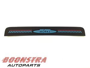 Gebruikte Sierstrip Mini Countryman (F60) 2.0 16V John Cooper Works ALL4 Prijs € 40,00 Inclusief btw aangeboden door Boonstra Autoparts