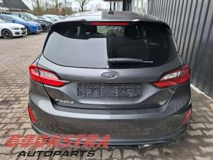 Gebruikte Achterklep Ford Fiesta 7 1.0 EcoBoost 12V 100 Prijs € 349,00 Margeregeling aangeboden door Boonstra Autoparts