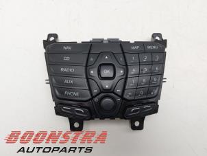 Gebruikte Radiobedienings paneel Ford Transit Custom 2.0 TDCi 16V Eco Blue 130 Prijs € 36,24 Inclusief btw aangeboden door Boonstra Autoparts