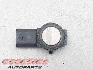 Gebruikte PDC Sensor Landrover Range Rover Sport (L1) 3.0 P510e Prijs € 24,95 Margeregeling aangeboden door Boonstra Autoparts