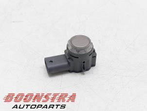 Gebruikte PDC Sensor Landrover Range Rover Sport (L1) 3.0 P510e Prijs € 24,95 Margeregeling aangeboden door Boonstra Autoparts