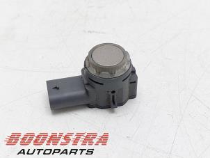 Gebruikte PDC Sensor Landrover Range Rover Sport (L1) 3.0 P510e Prijs € 24,95 Margeregeling aangeboden door Boonstra Autoparts