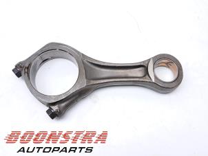 Gebruikte Drijfstang Fiat Ducato (250) 2.3 D 130 Multijet Prijs € 79,95 Margeregeling aangeboden door Boonstra Autoparts