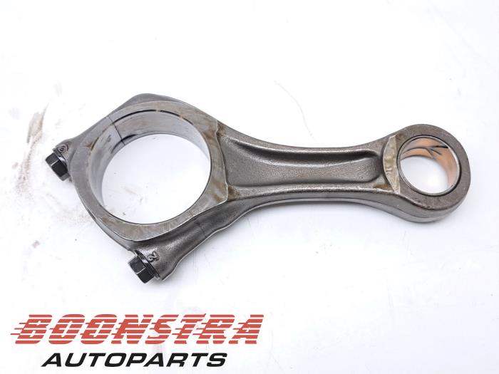 Gebruikte Drijfstang Fiat Ducato (250) 2.3 D 130 Multijet Prijs € 79,95 Margeregeling aangeboden door Boonstra Autoparts
