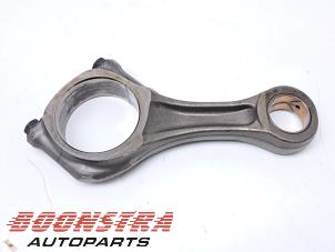 Gebruikte Drijfstang Fiat Ducato (250) 2.3 D 130 Multijet Prijs € 79,95 Margeregeling aangeboden door Boonstra Autoparts