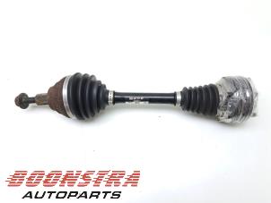 Gebruikte Cardanas links-voor (VWA) Audi S3 Sportback (8VA/8VF) 2.0 T FSI 16V Prijs € 39,95 Margeregeling aangeboden door Boonstra Autoparts
