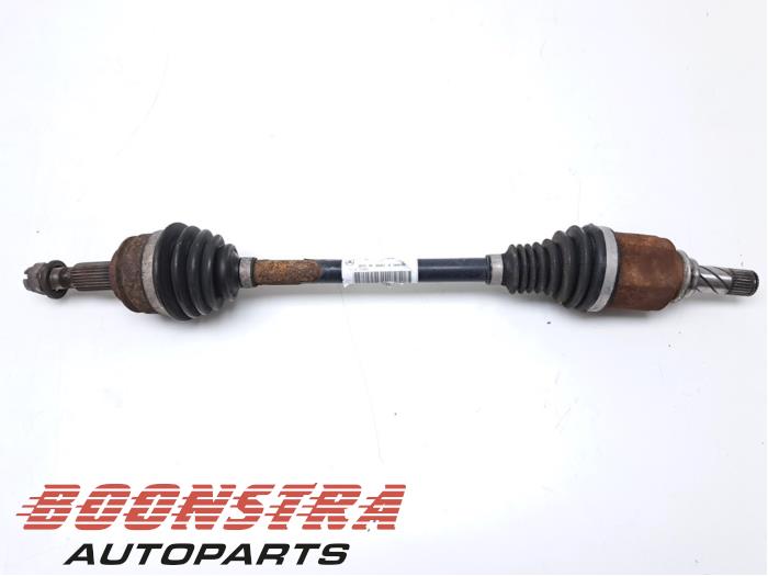 Gebruikte Aandrijfas links-voor Mercedes Citan (415.6) 1.5 109 CDI Prijs € 70,12 Inclusief btw aangeboden door Boonstra Autoparts