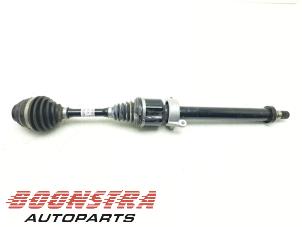 Gebruikte Homokineetas rechts-voor Mini Mini (F56) 2.0 16V John Cooper Works Prijs € 339,01 Inclusief btw aangeboden door Boonstra Autoparts