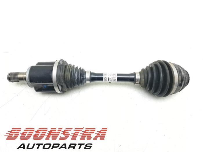 Gebruikte Steekas links-voor Mini Mini (F56) 2.0 16V John Cooper Works Prijs € 339,01 Inclusief btw aangeboden door Boonstra Autoparts