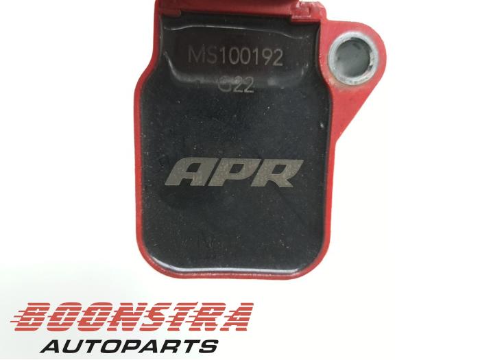 Bobine van een Audi S3 Sportback (8VA/8VF) 2.0 T FSI 16V 2014