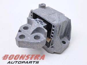 Gebruikte Motorrubber Fiat 500X (334) 1.5 Hybrid Turbo 16V Prijs € 69,95 Margeregeling aangeboden door Boonstra Autoparts