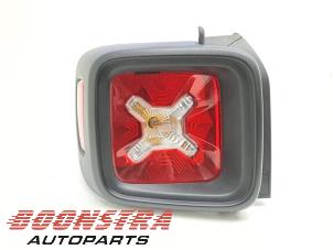 Gebruikte Achterlicht links Jeep Renegade (BU) 1.4 Multi Air 16V Prijs € 129,00 Margeregeling aangeboden door Boonstra Autoparts