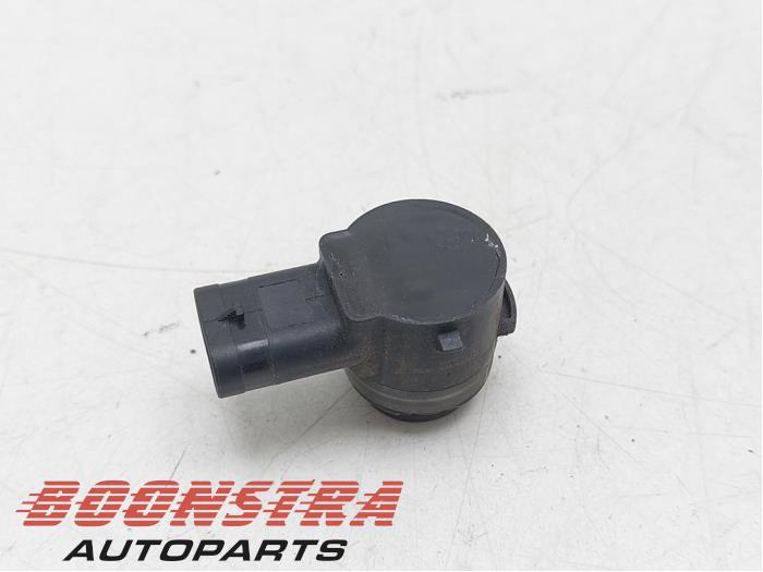 Gebruikte PDC Sensor Volvo XC90 II 2.0 D5 16V AWD Prijs € 24,95 Margeregeling aangeboden door Boonstra Autoparts