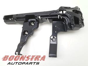 Gebruikte Bumperdeel rechts-achter Mini Mini (F56) 2.0 16V John Cooper Works Prijs € 30,19 Inclusief btw aangeboden door Boonstra Autoparts