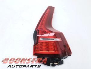 Gebruikte Achterlicht rechts Volvo V60 II (ZW) 2.0 T6 16V Twin Engine Prijs € 259,95 Margeregeling aangeboden door Boonstra Autoparts