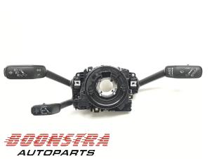 Gebruikte Stuurkolomschakelaar Seat Leon (5FB) 1.5 TGI 16V Prijs € 99,95 Margeregeling aangeboden door Boonstra Autoparts