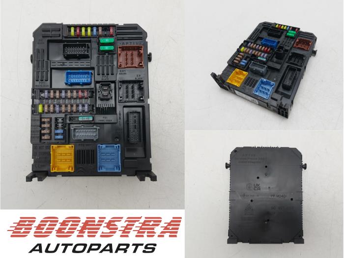 Gebruikte Zekeringkast Opel Grandland (X) 1.6 Turbo 16V Hybrid Prijs € 51,95 Margeregeling aangeboden door Boonstra Autoparts