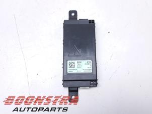 Gebruikte Regeleenheid schuifdak BMW iX (I20) xDrive40 77 kWh Prijs € 139,95 Margeregeling aangeboden door Boonstra Autoparts