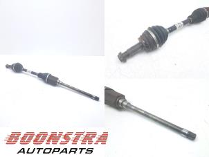 Gebruikte Homokineetas rechts-voor BMW X5 (F15) xDrive 35d 3.0 24V Prijs € 265,95 Margeregeling aangeboden door Boonstra Autoparts