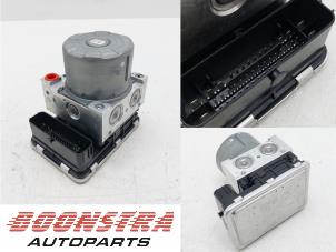 Gebruikte ABS Pomp Volkswagen Golf VII Variant (AUVV) 1.5 TSI Evo BMT 16V Prijs € 34,95 Margeregeling aangeboden door Boonstra Autoparts