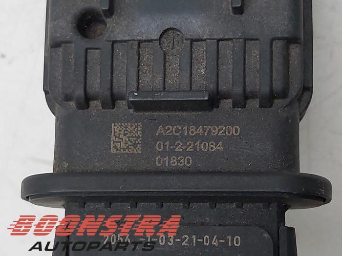 Nox sensor van een Volkswagen Transporter T6 2.0 TDI 150 2021