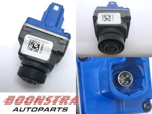 Gebruikte Achteruitrij Camera Volvo V60 II (ZW) 2.0 T6 16V Twin Engine Prijs € 159,95 Margeregeling aangeboden door Boonstra Autoparts
